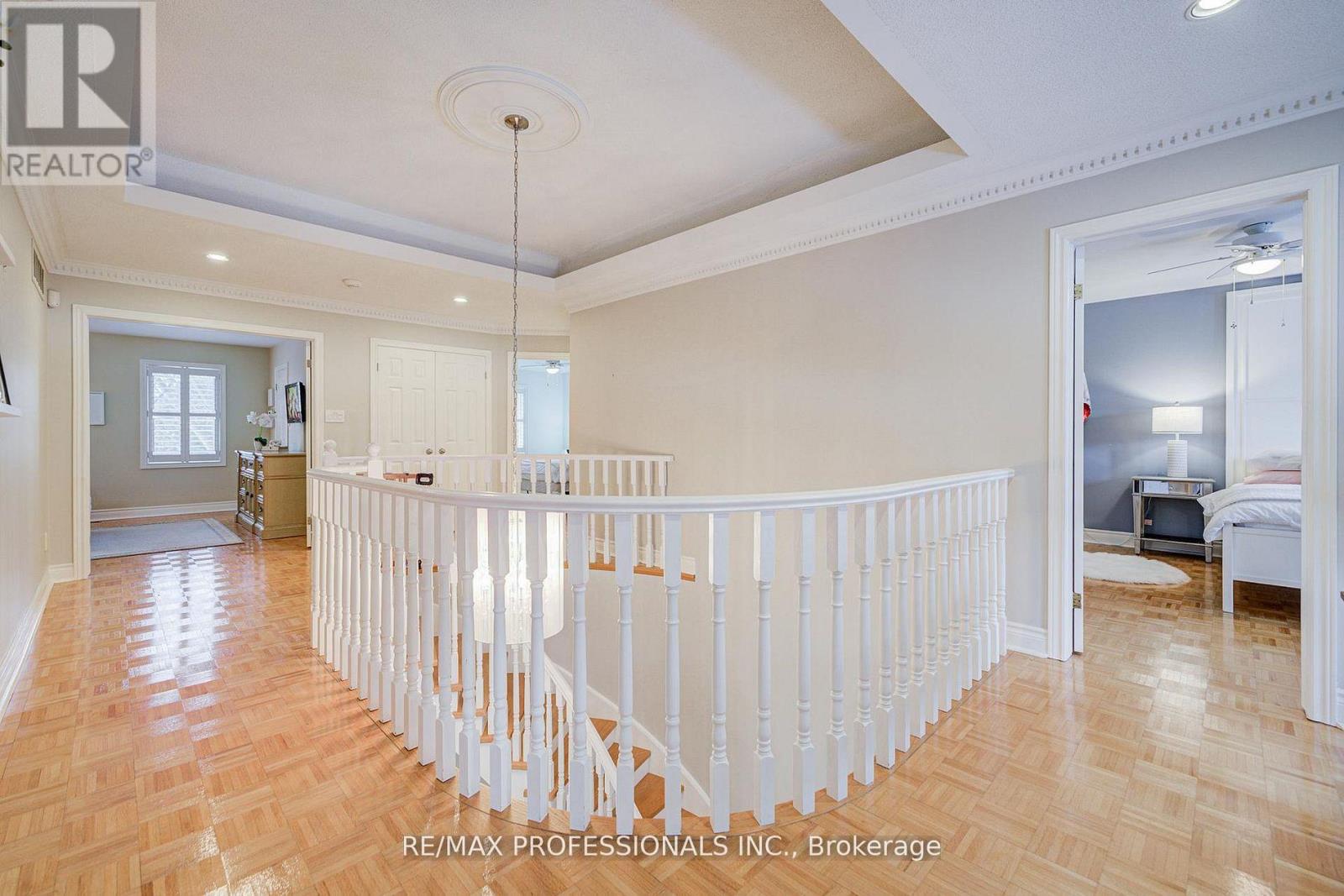 4662 Dundas Street W, Toronto, Ontario  M9A 1A6 - Photo 20 - W12889128