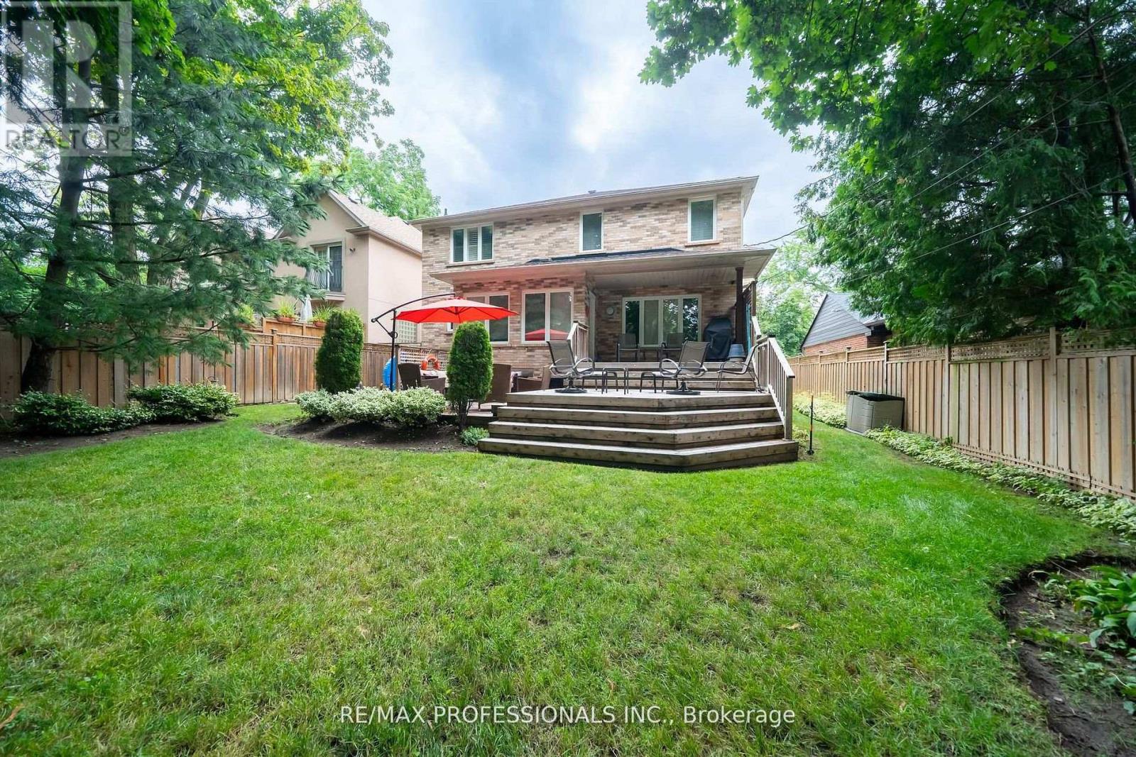 4662 Dundas Street W, Toronto, Ontario  M9A 1A6 - Photo 45 - W12889128