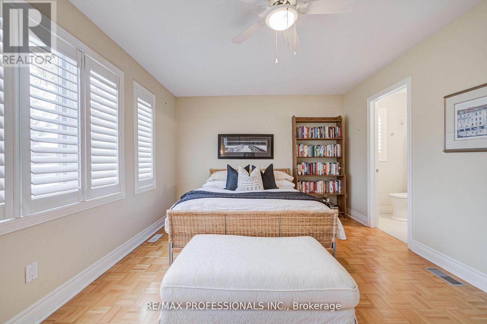 4662 Dundas Street W, Toronto, Ontario  M9A 1A6 - Photo 32 - W12889128