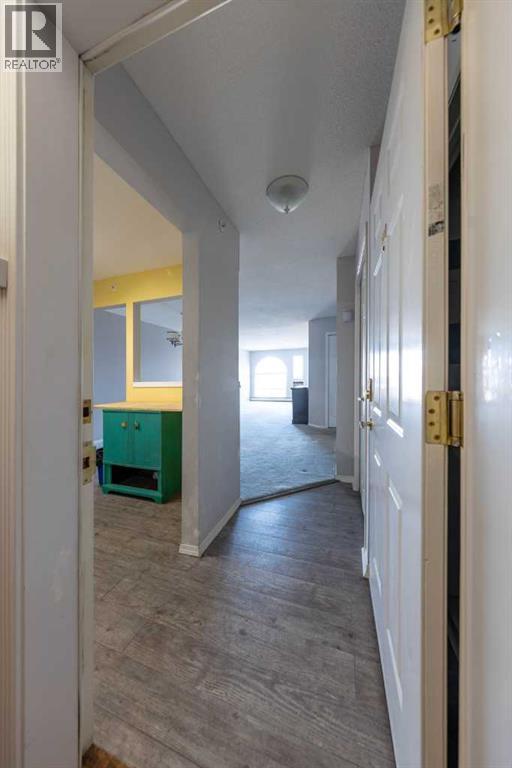 302, 5120 49 Street, Lloydminster, Alberta T9V 0K4 - Photo 2 - A2291417