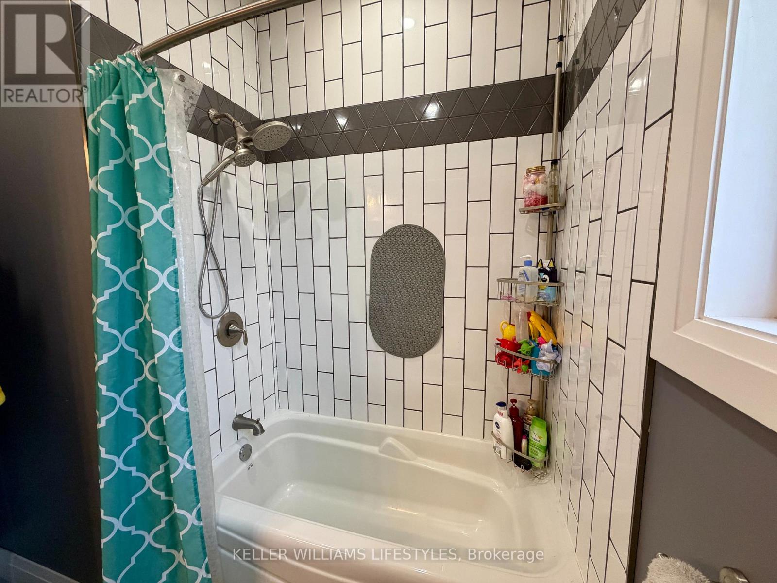 13 Meda Street, St. Thomas, Ontario  N5P 1W4 - Photo 22 - X12889830