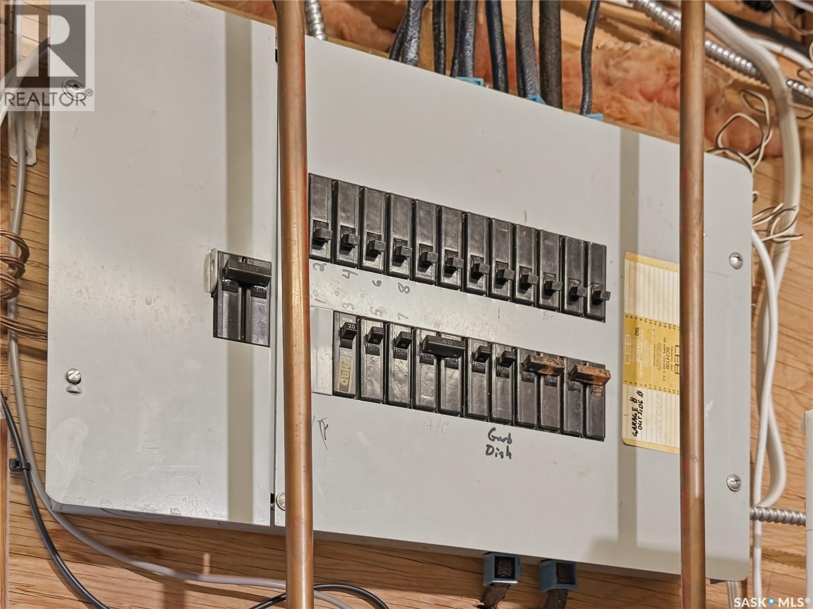 264 Hayes Drive, Swift Current, Saskatchewan  S9H 4H1 - Photo 27 - SK029901