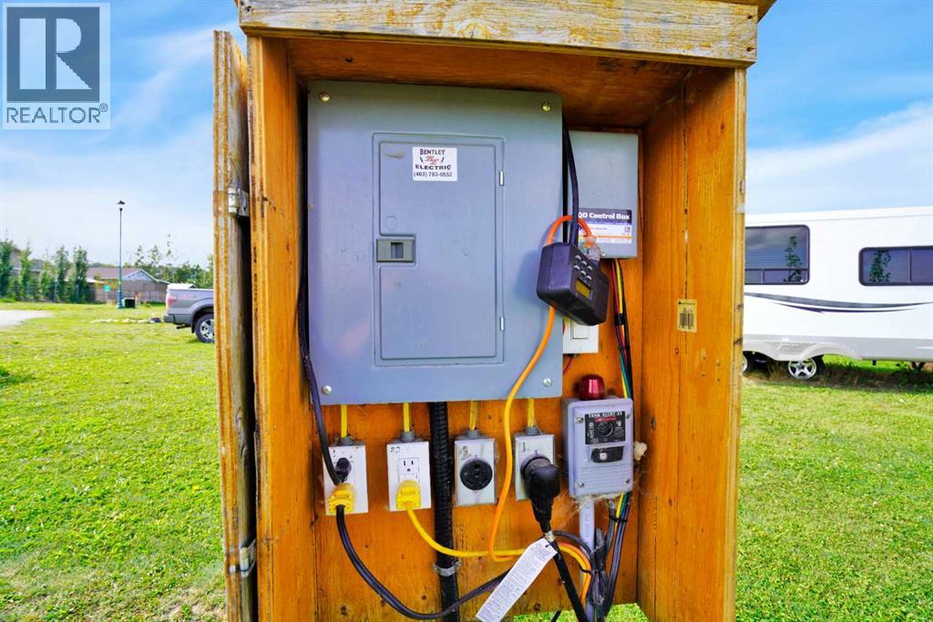 27 Aspen Lane, Parkland Beach, Alberta  T0C 0M0 - Photo 9 - A2293110