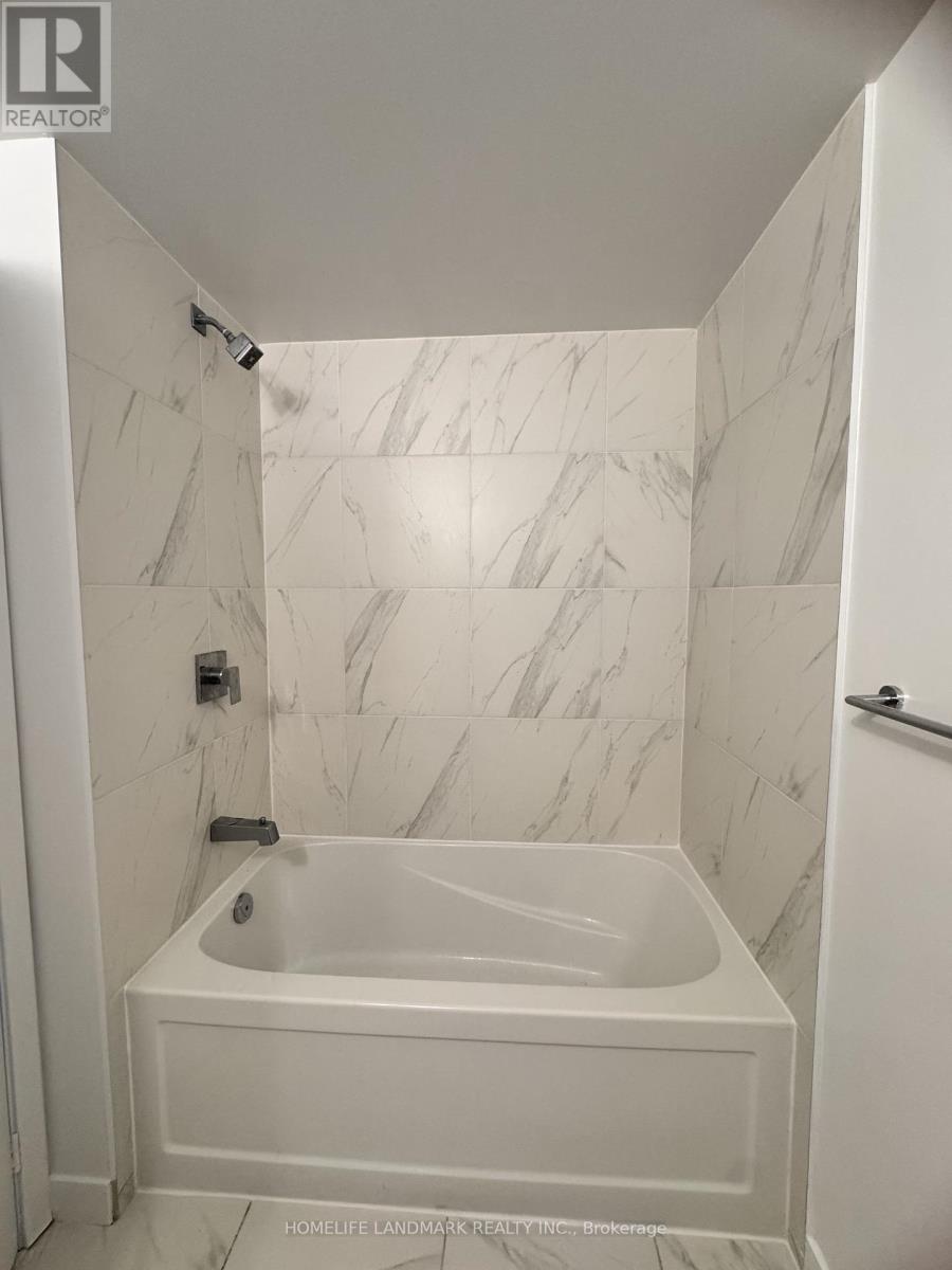 665 - 31 Tippett Road, Toronto, Ontario  M3H 0C8 - Photo 9 - C12889824