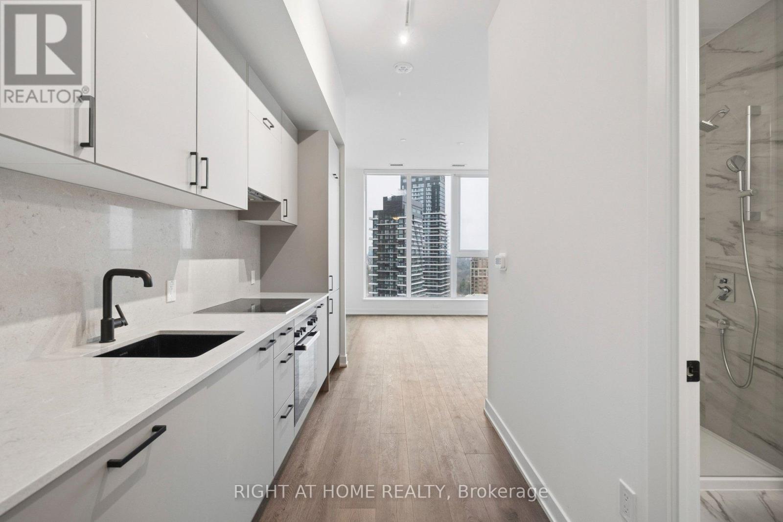 2117 - 1 Quarrington Lane, Toronto, Ontario  M3C 0S4 - Photo 11 - C12889856