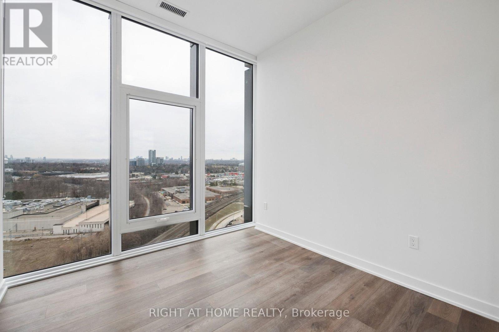 2117 - 1 Quarrington Lane, Toronto, Ontario  M3C 0S4 - Photo 25 - C12889856