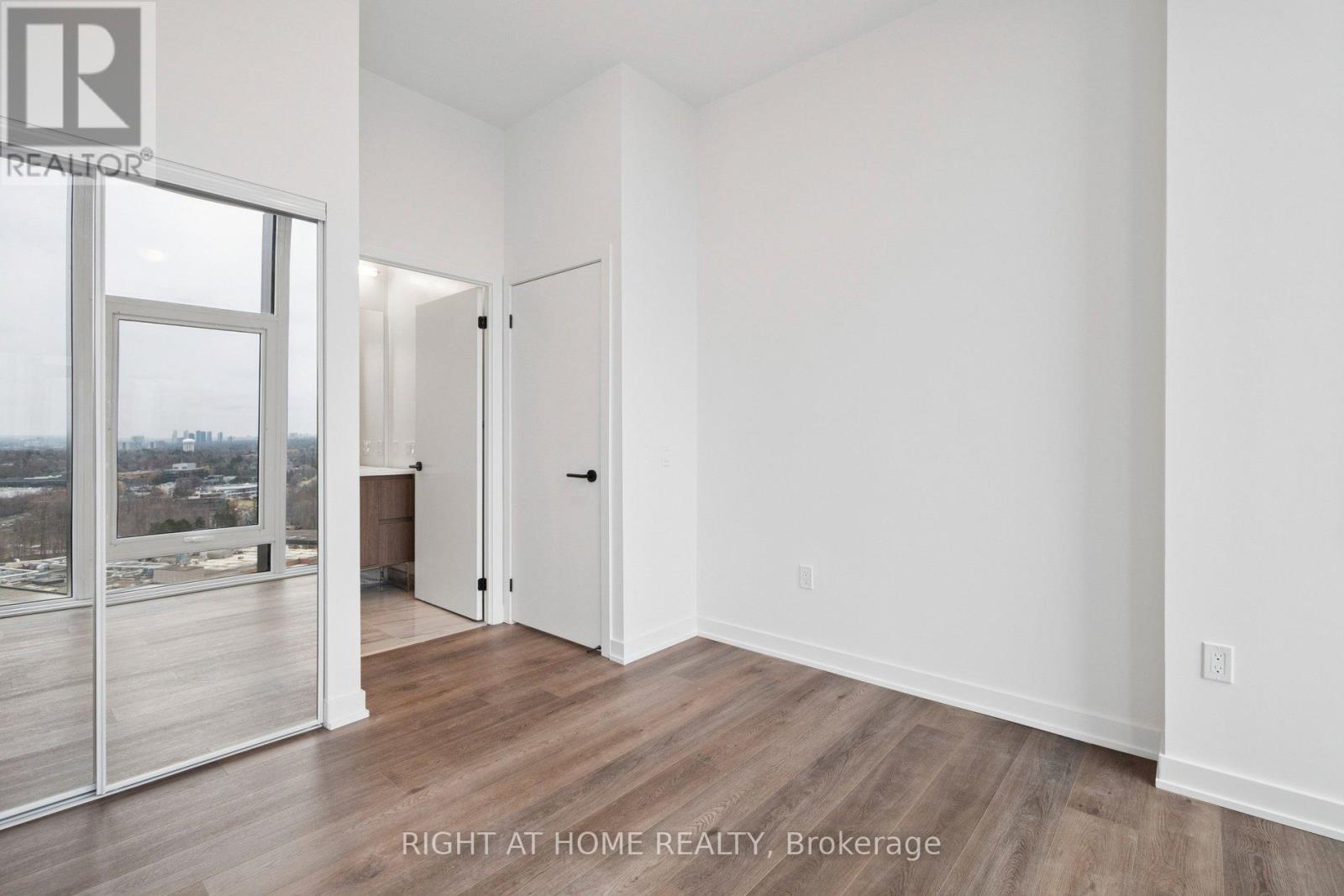 2117 - 1 Quarrington Lane, Toronto, Ontario  M3C 0S4 - Photo 26 - C12889856