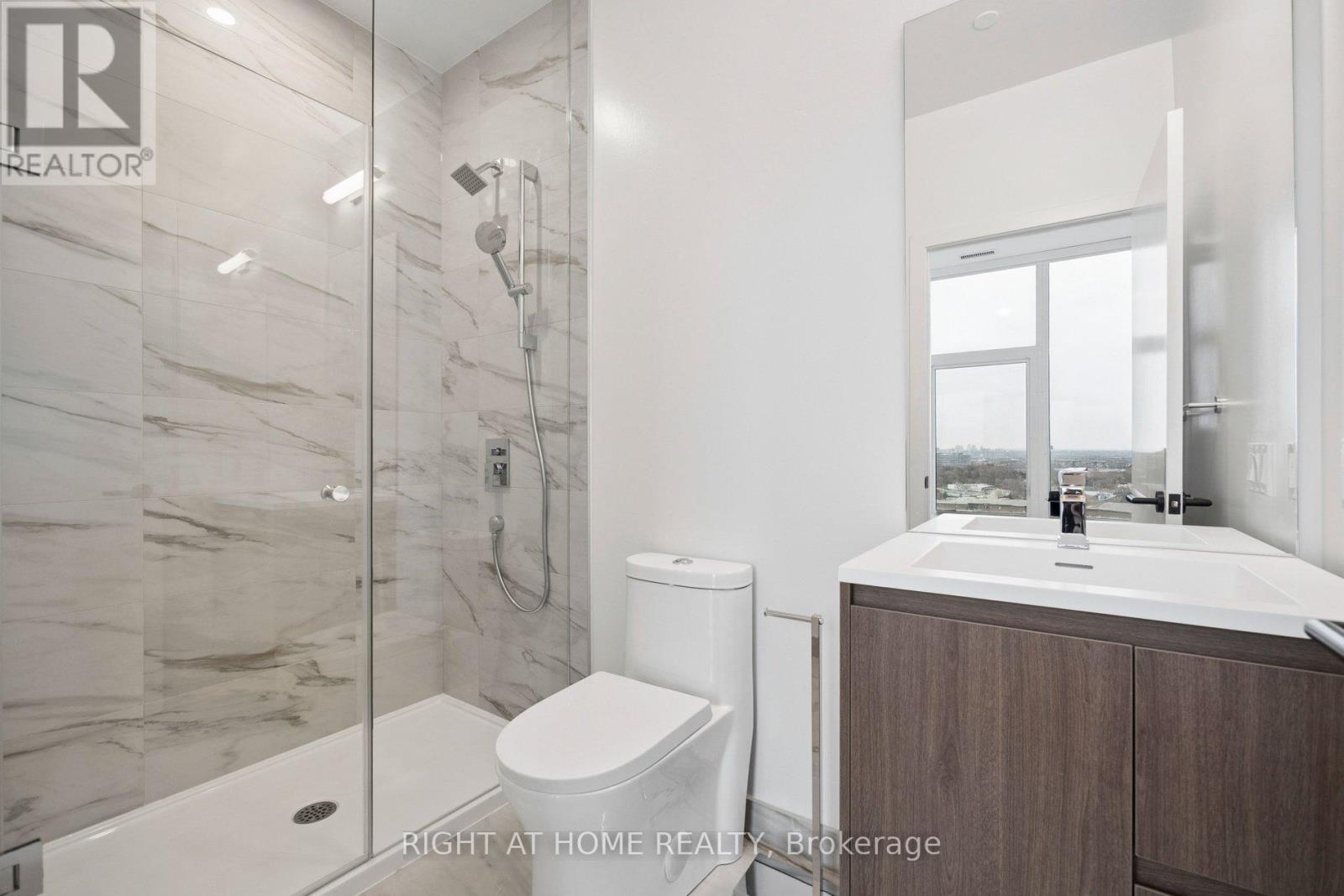 2117 - 1 Quarrington Lane, Toronto, Ontario  M3C 0S4 - Photo 30 - C12889856