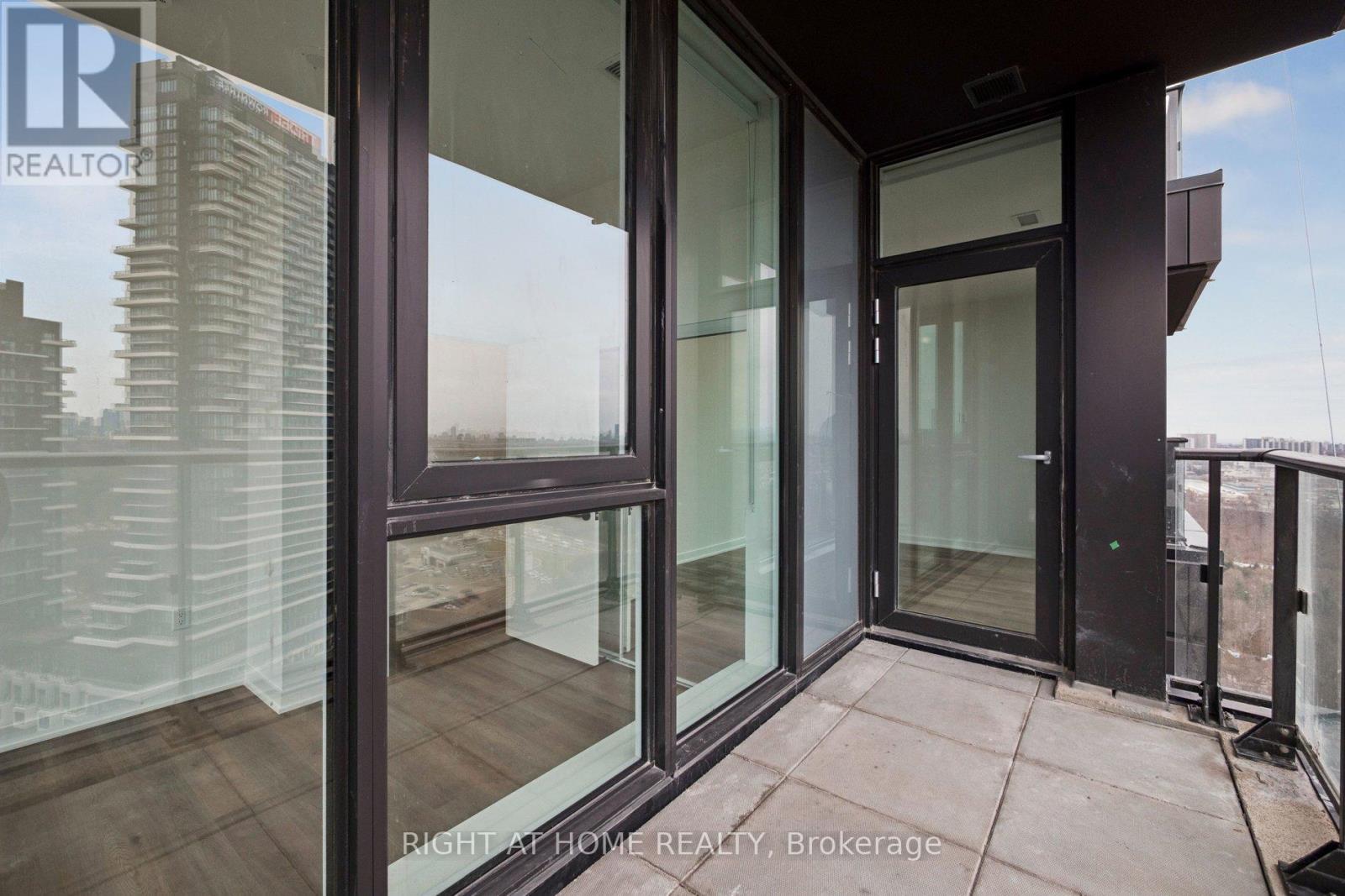 2117 - 1 Quarrington Lane, Toronto, Ontario  M3C 0S4 - Photo 35 - C12889856