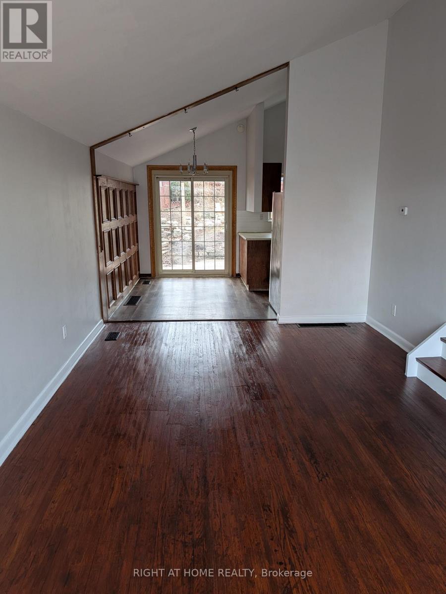 740 Stone Street, Oshawa (Lakeview), Ontario  L1J 1A6 - Photo 4 - E12889848