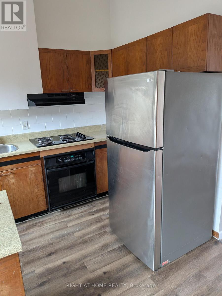 740 Stone Street, Oshawa (Lakeview), Ontario  L1J 1A6 - Photo 5 - E12889848