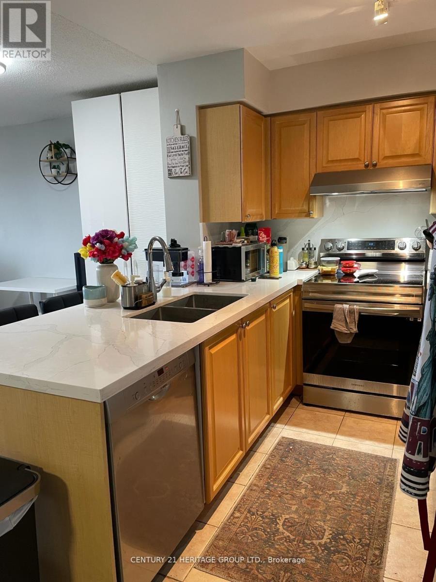 803 - 8 Mondeo Drive, Toronto, Ontario  M1P 5C7 - Photo 11 - E12889854