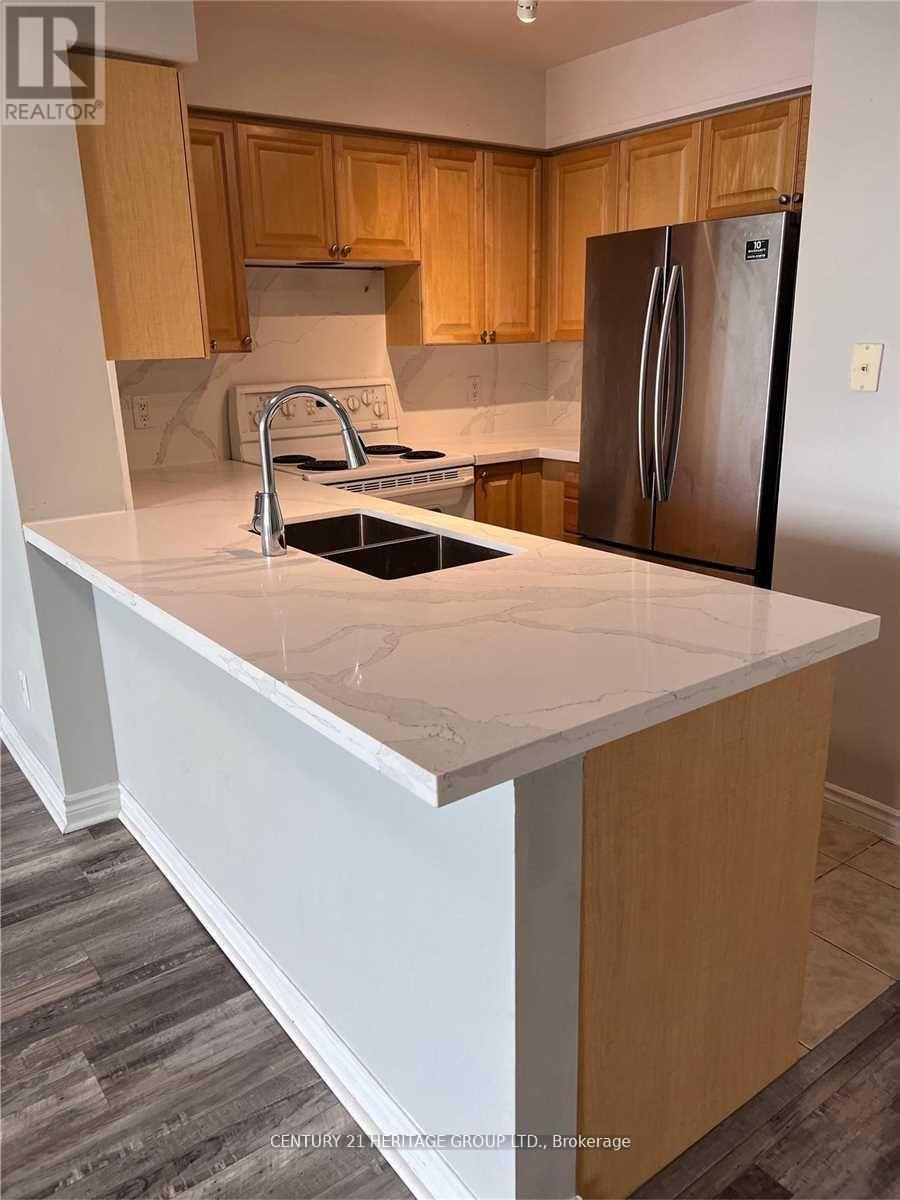 803 - 8 Mondeo Drive, Toronto, Ontario  M1P 5C7 - Photo 9 - E12889854