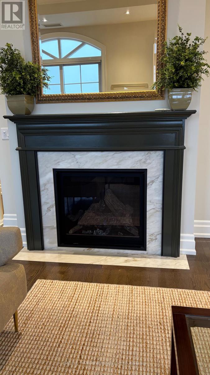 804 - 21 Burkebrook Place, Toronto, Ontario  M4G 0A2 - Photo 12 - C12871972