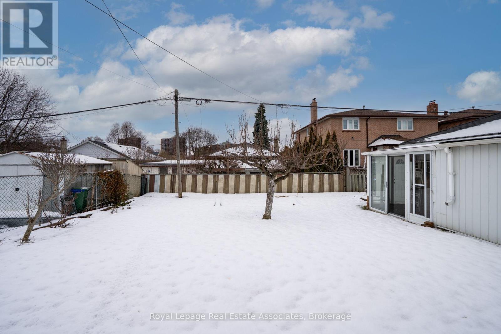 2874 Weston Road S, Toronto, Ontario  M9M 2S3 - Photo 30 - W12889816