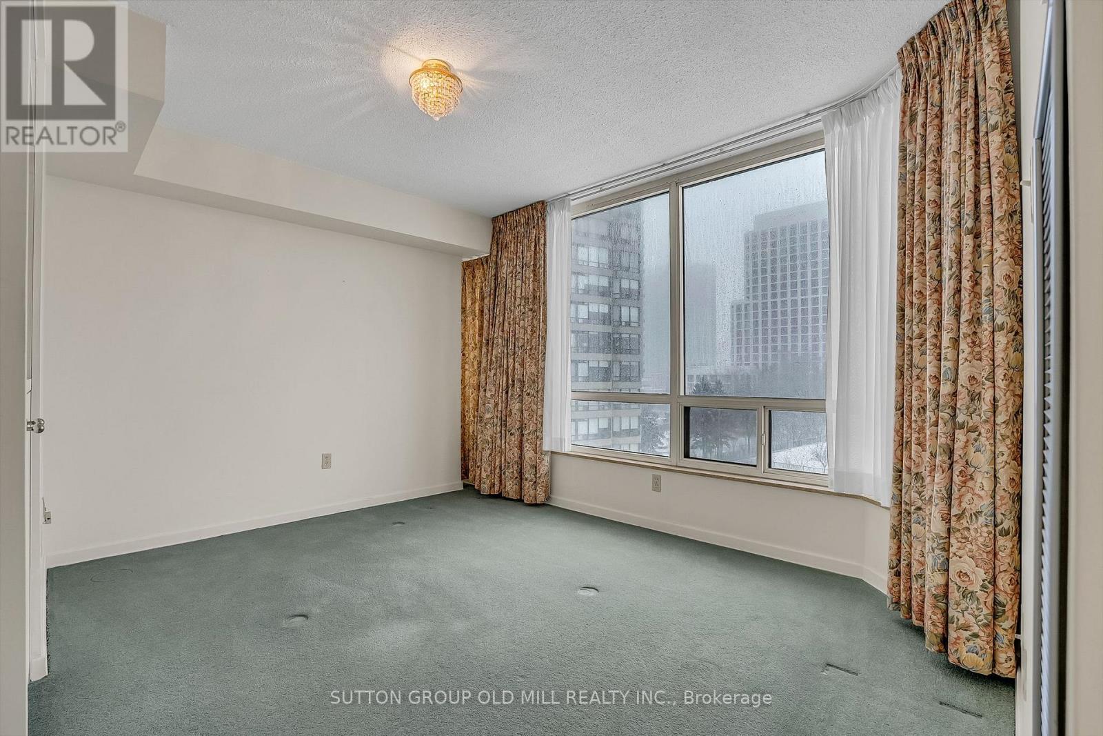 601 - 1320 Islington Avenue, Toronto, Ontario  M9A 5C6 - Photo 12 - W12889844