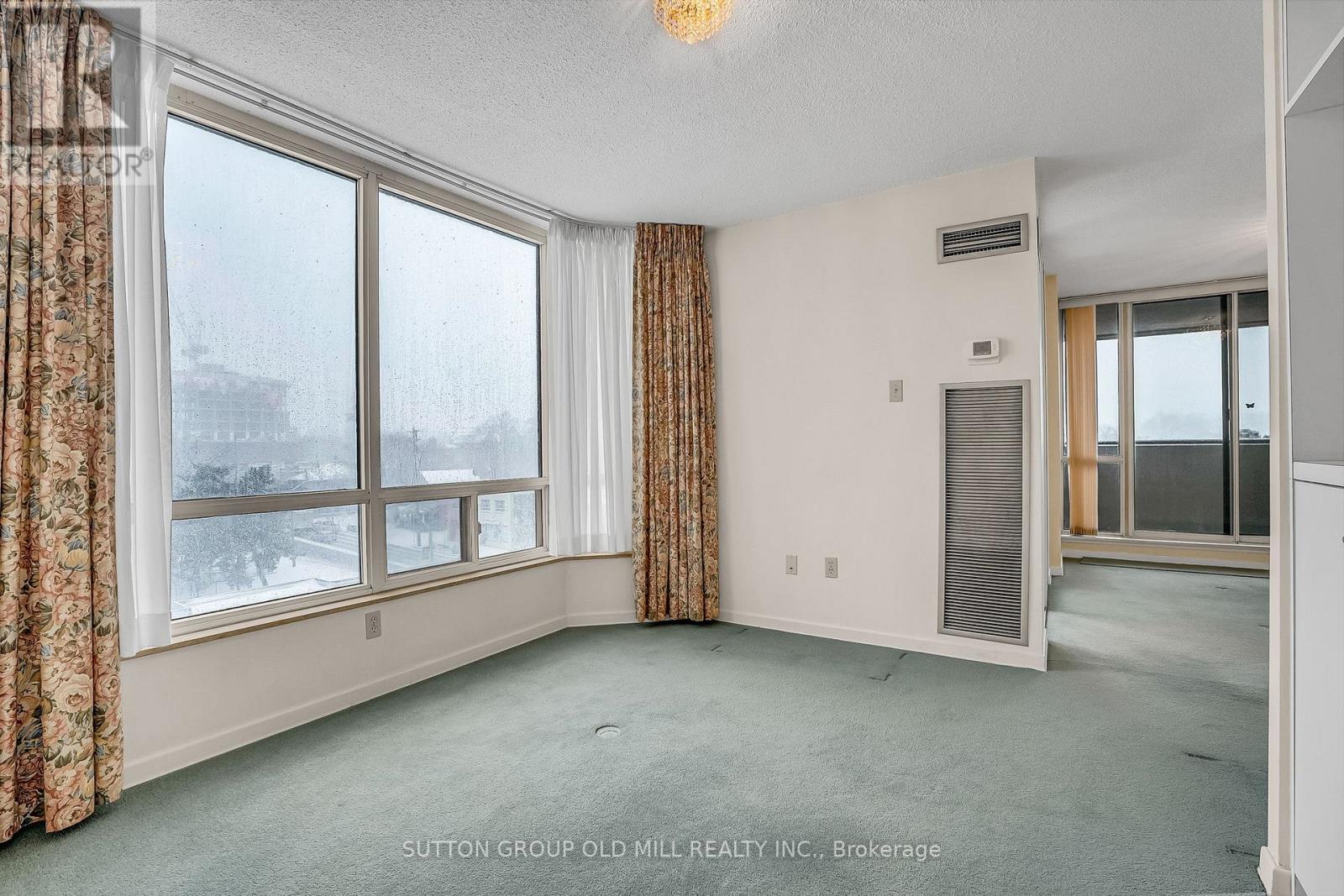 601 - 1320 Islington Avenue, Toronto, Ontario  M9A 5C6 - Photo 14 - W12889844