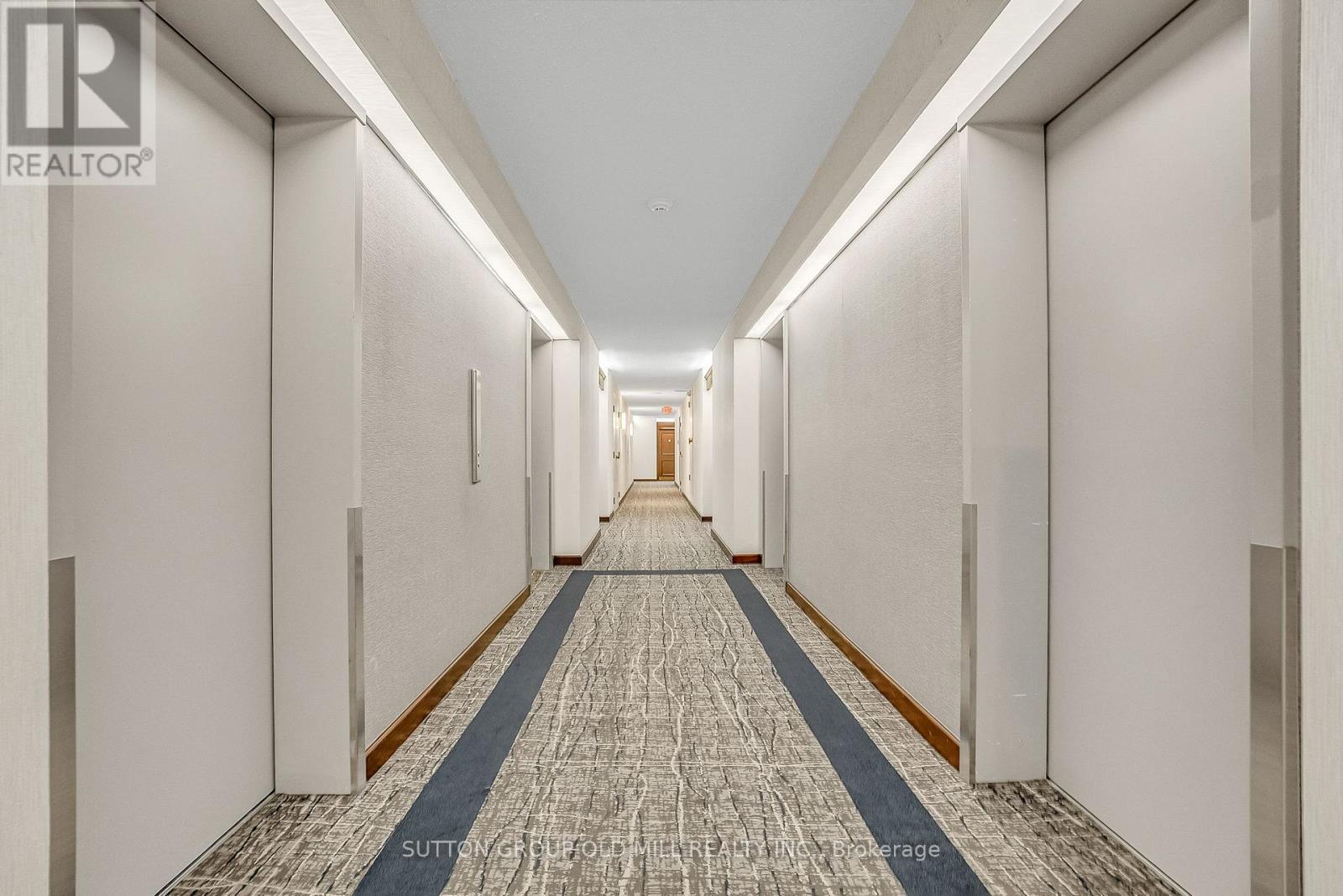 601 - 1320 Islington Avenue, Toronto, Ontario  M9A 5C6 - Photo 4 - W12889844