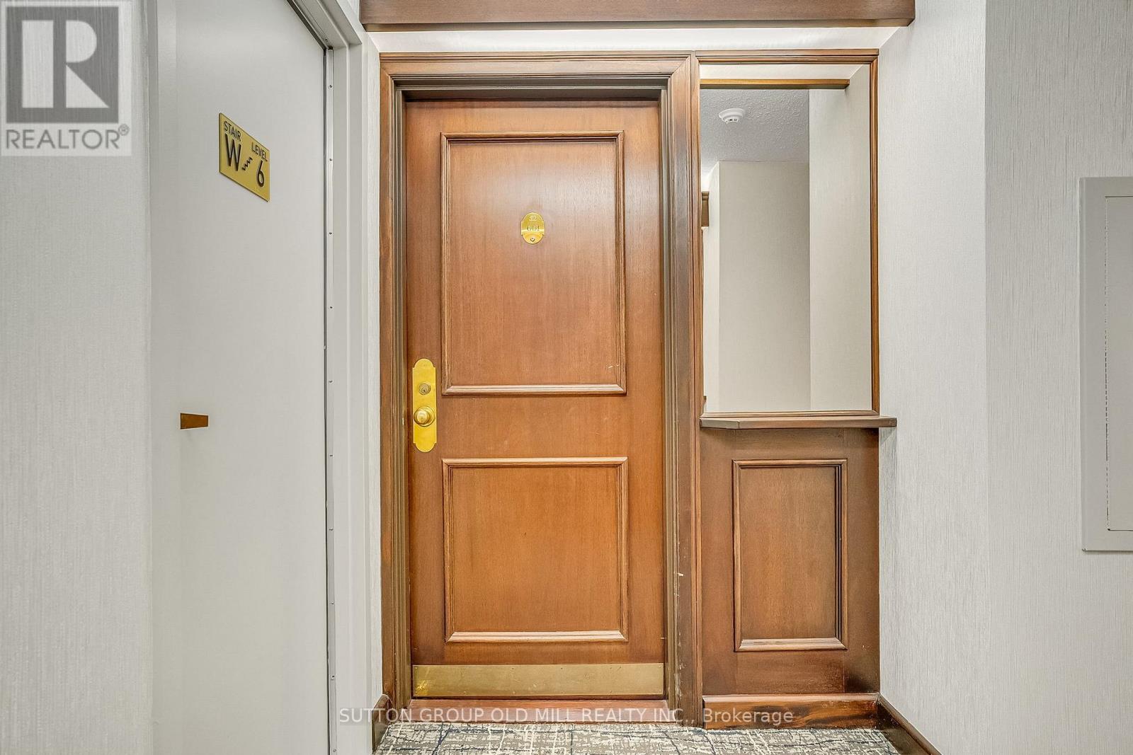 601 - 1320 Islington Avenue, Toronto, Ontario  M9A 5C6 - Photo 5 - W12889844