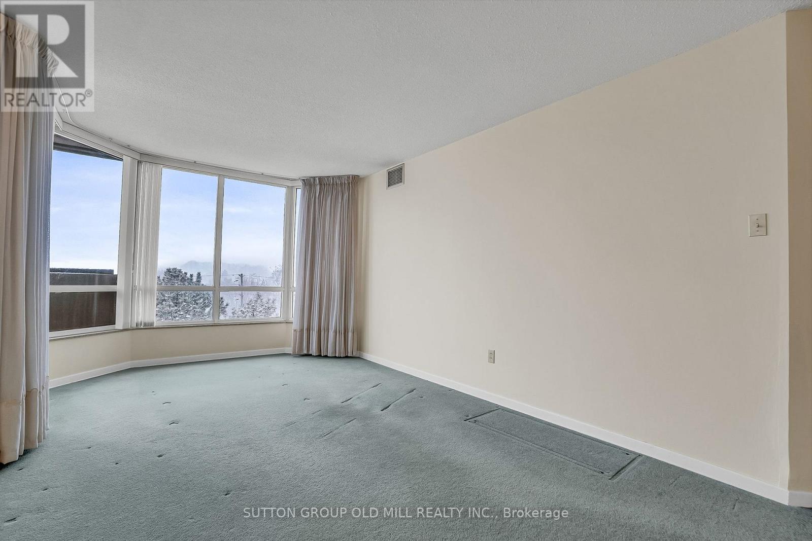 601 - 1320 Islington Avenue, Toronto, Ontario  M9A 5C6 - Photo 8 - W12889844