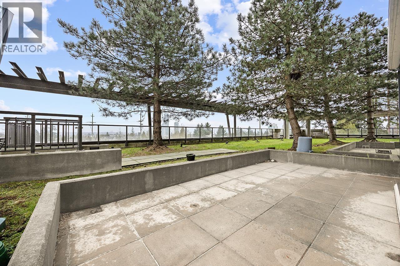 303 7328 Arcola Street, Burnaby, British Columbia  V5E 0A7 - Photo 8 - R3099984