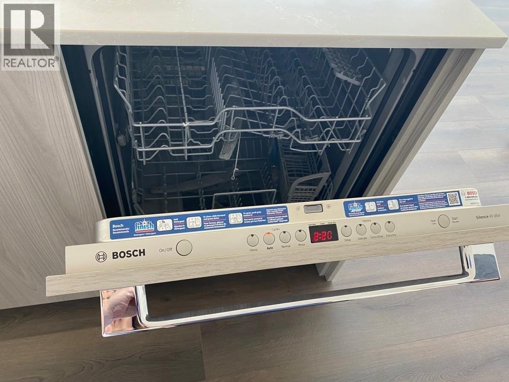 1506 901 Lougheed Highway, Coquitlam, British Columbia  V3K 3T3 - Photo 17 - R3099896