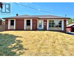 462 TENNYSON DRIVE, Oakville, Ontario