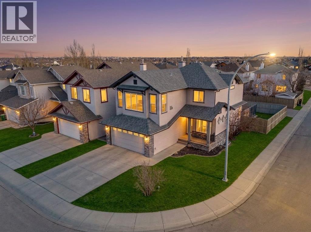 2841 Coopers Manor Sw, Airdrie, Alberta  T4B 3J7 - Photo 2 - A2286155