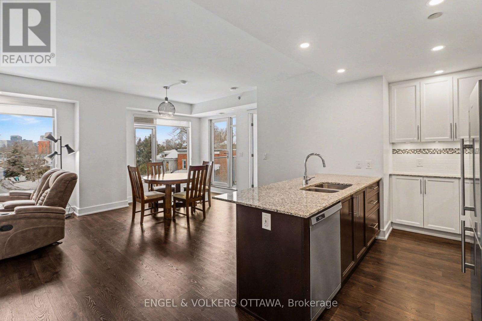 318 - 7 Marquette Avenue, Ottawa, Ontario  K1L 8A7 - Photo 7 - X12889872