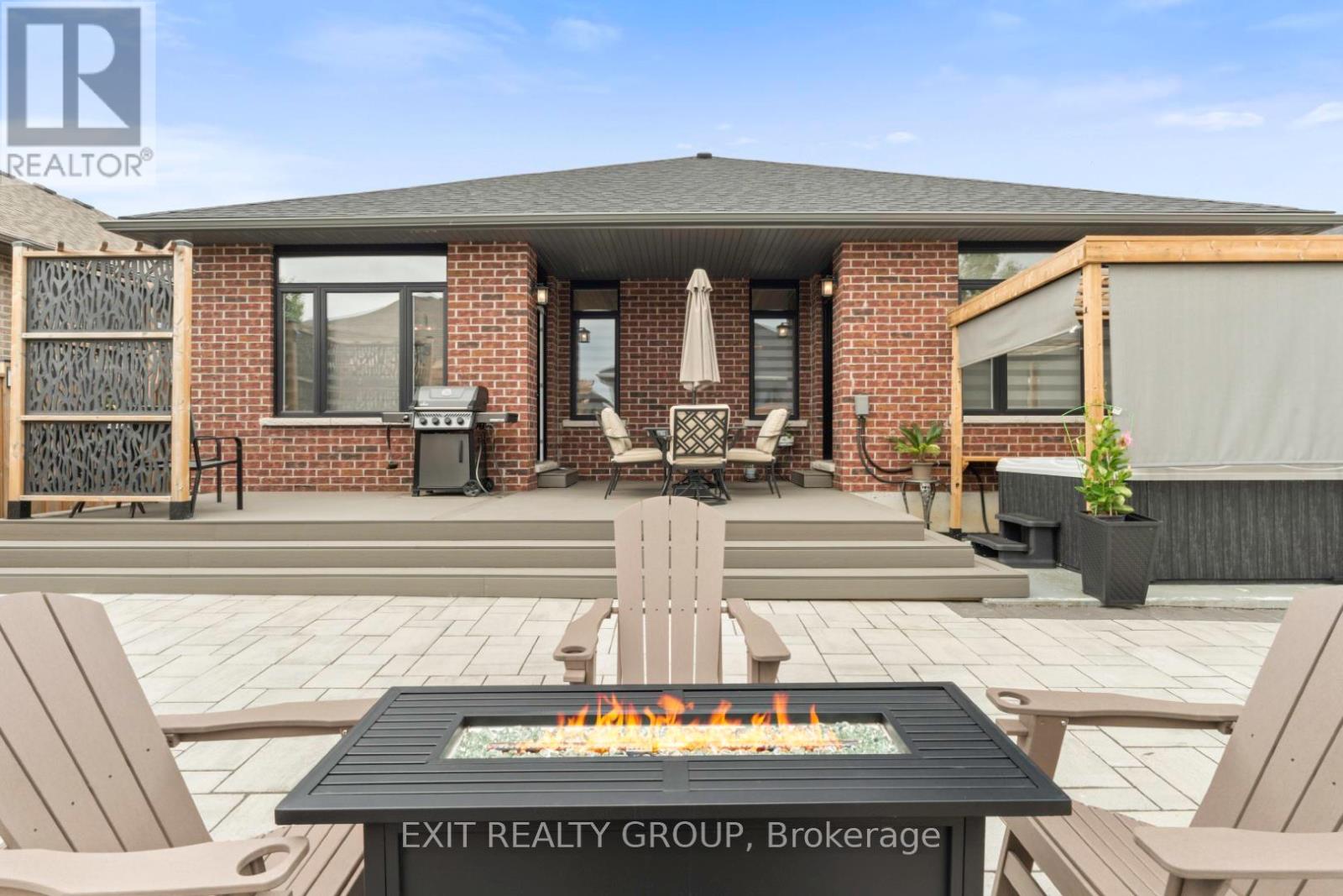 86 Essex Drive, Belleville, Ontario  K8N 0J1 - Photo 36 - X12666386