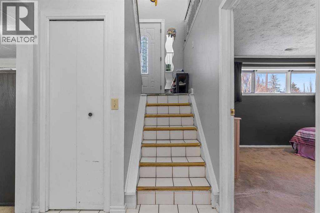 436 Queen Charlotte Road Se, Calgary, Alberta  T2H 4H7 - Photo 26 - A2293139