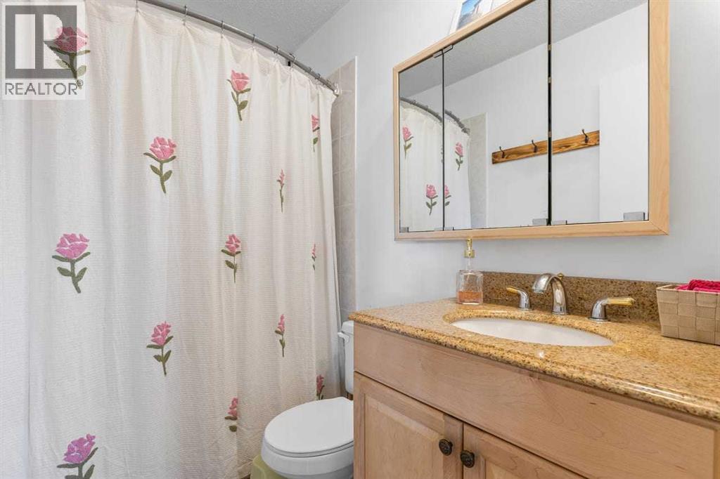 436 Queen Charlotte Road Se, Calgary, Alberta  T2H 4H7 - Photo 21 - A2293139