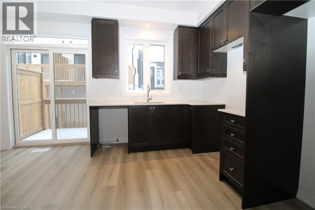 55 Tom Brown Drive Unit# 65, Paris, Ontario  N3L 0N5 - Photo 7 - 40773211