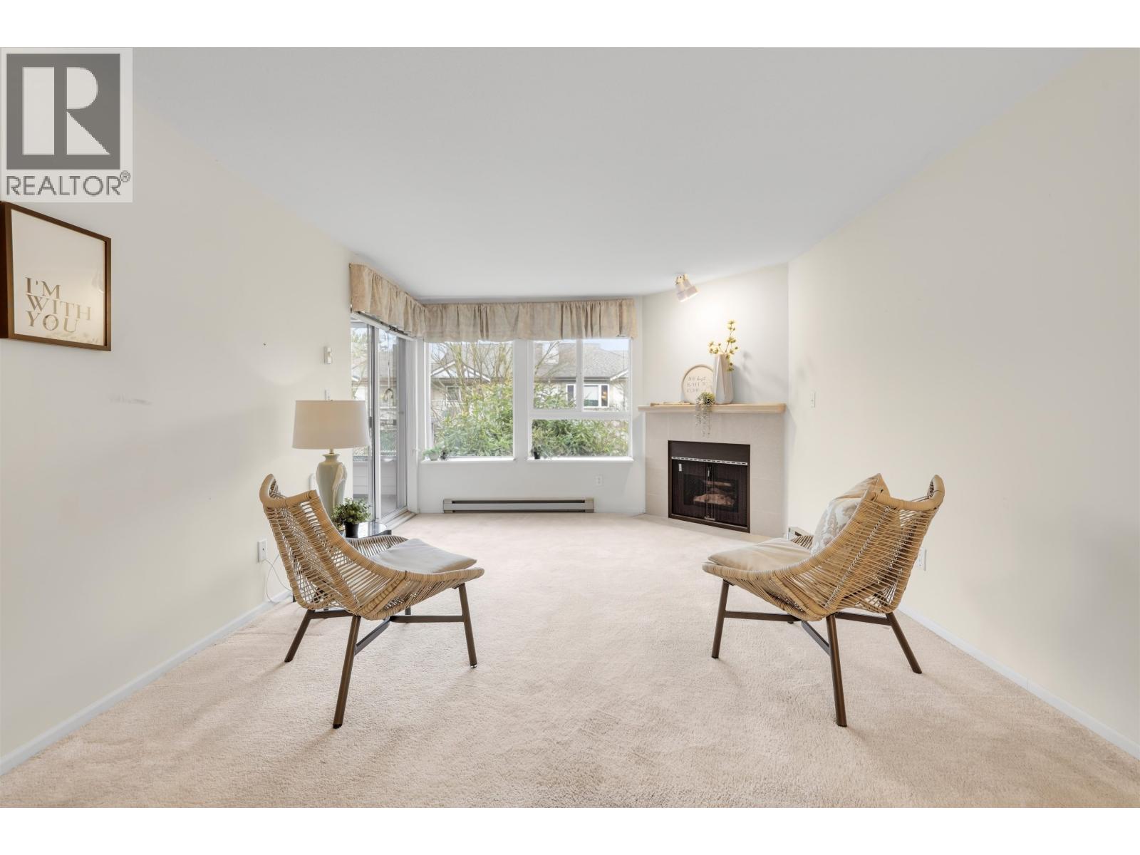 209 7465 Sandborne Avenue, Burnaby, British Columbia  V3N 4W7 - Photo 3 - R3100329