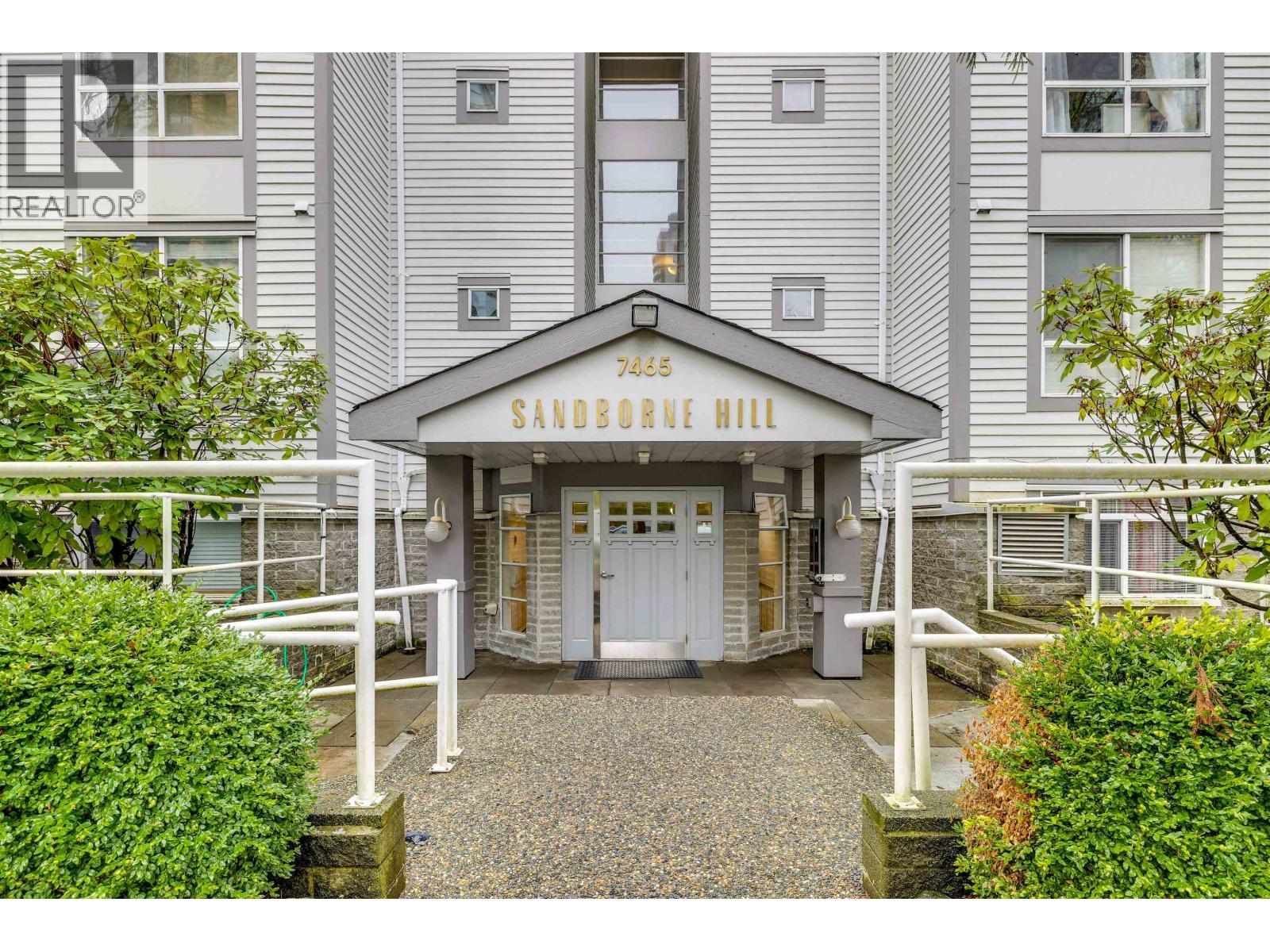 209 7465 Sandborne Avenue, Burnaby, British Columbia  V3N 4W7 - Photo 2 - R3100329