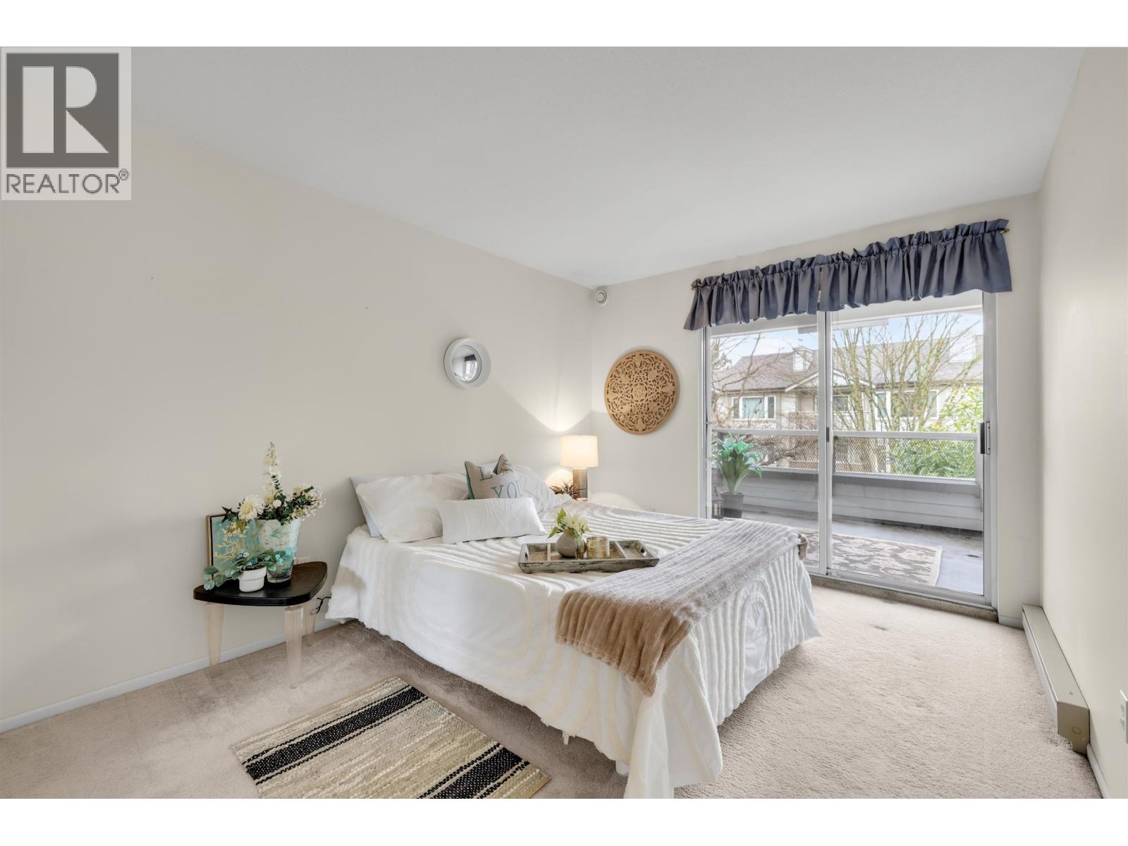 209 7465 Sandborne Avenue, Burnaby, British Columbia  V3N 4W7 - Photo 13 - R3100329