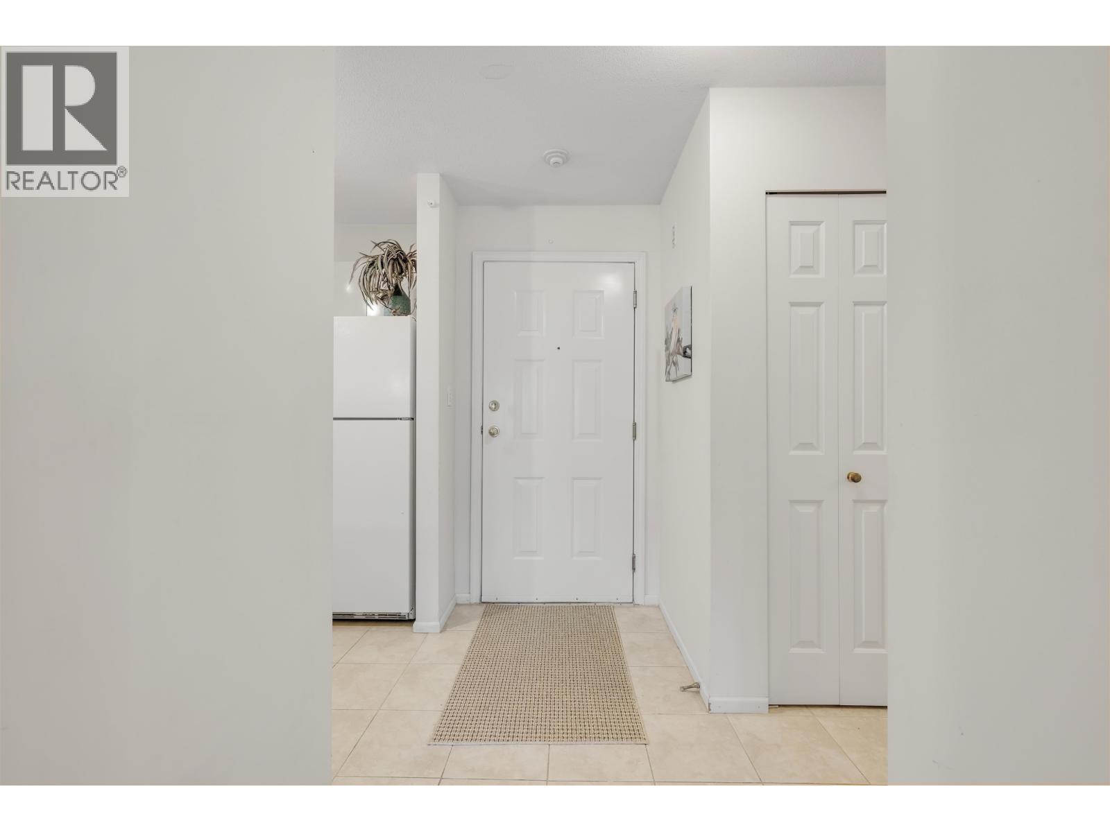 209 7465 Sandborne Avenue, Burnaby, British Columbia  V3N 4W7 - Photo 18 - R3100329