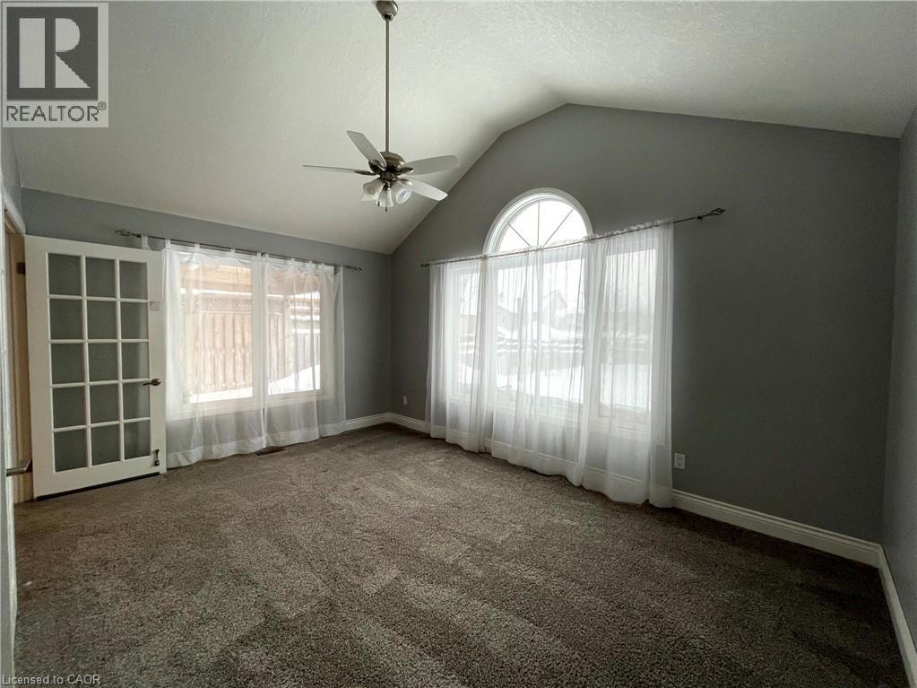 443 Lausanne Crescent, Waterloo, Ontario  N2T 2X4 - Photo 14 - 40807413