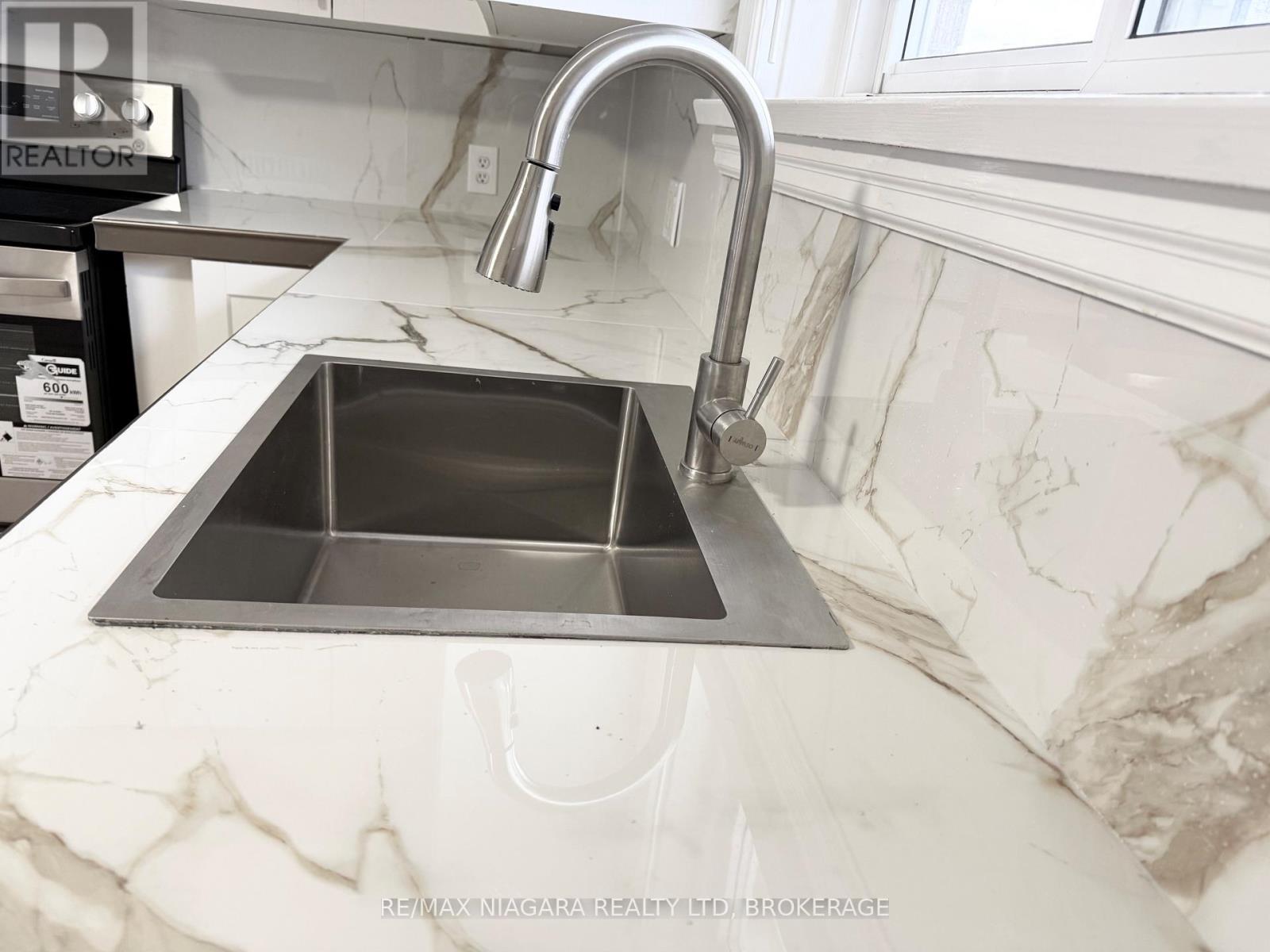 1 - 9 Riverview Boulevard, St. Catharines, Ontario  L2T 3L5 - Photo 10 - X12889880