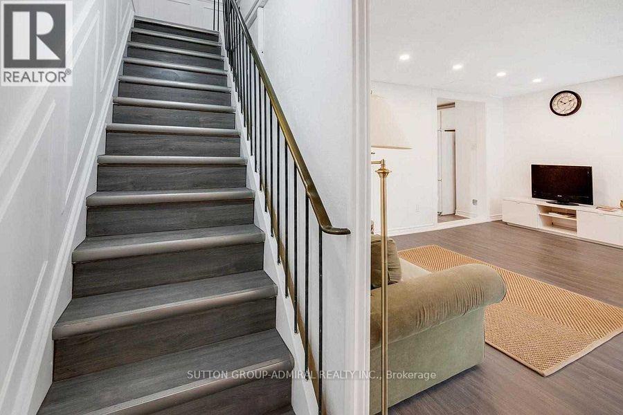 143 Torresdale Avenue, Toronto, Ontario  M2R 3K2 - Photo 9 - C12889876