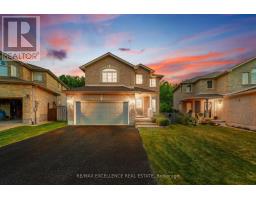 35 MCKENZIE CRESCENT, Barrie, Ontario