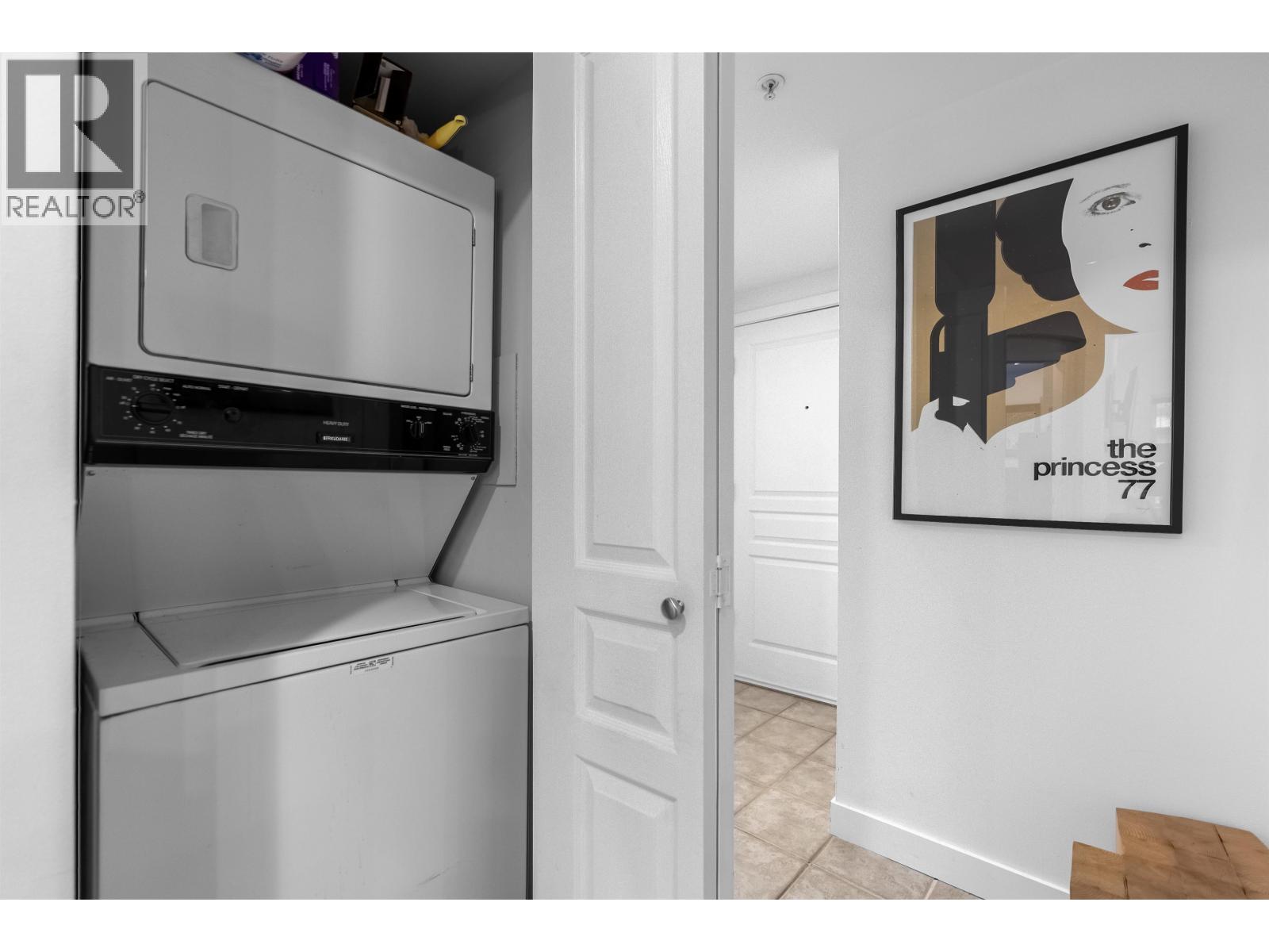 302 333 East 1st Street, North Vancouver, British Columbia  V7L 4W9 - Photo 11 - R3100314