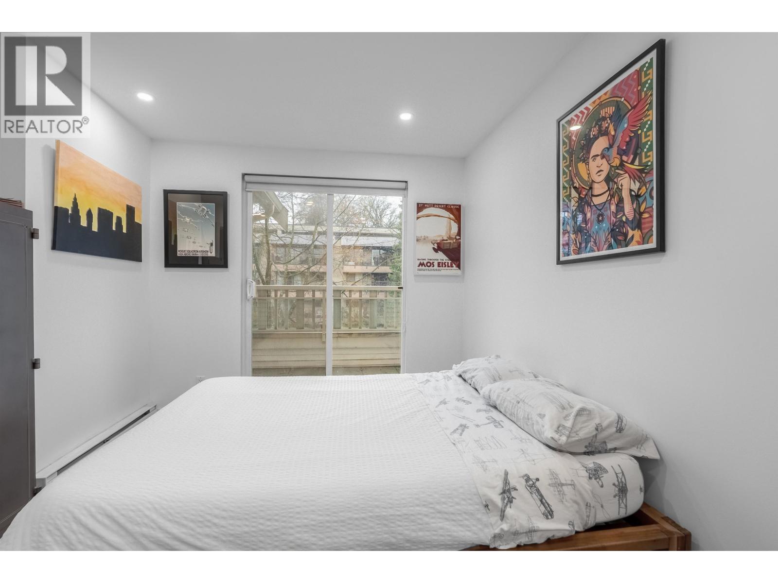 302 333 East 1st Street, North Vancouver, British Columbia  V7L 4W9 - Photo 8 - R3100314