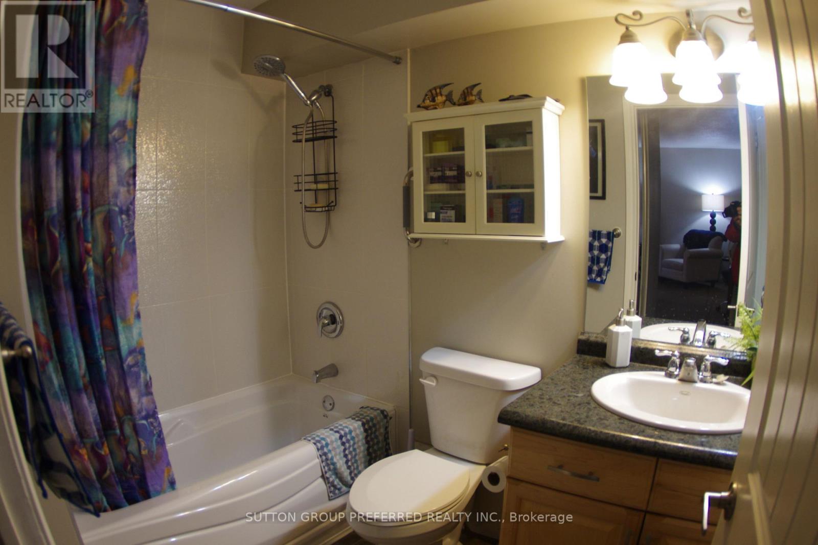 113 - 148 Conway Drive, London South, Ontario  N6E 3N4 - Photo 9 - X12889934