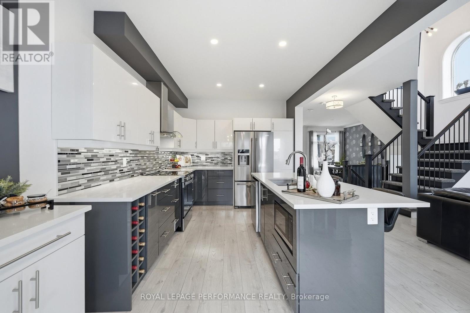 800 Platinum Street, Clarence-Rockland, Ontario  K4K 0J2 - Photo 14 - X12889926