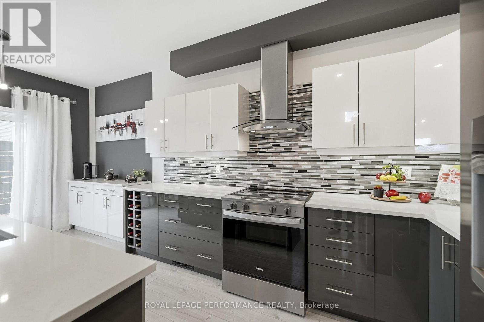 800 Platinum Street, Clarence-Rockland, Ontario  K4K 0J2 - Photo 15 - X12889926