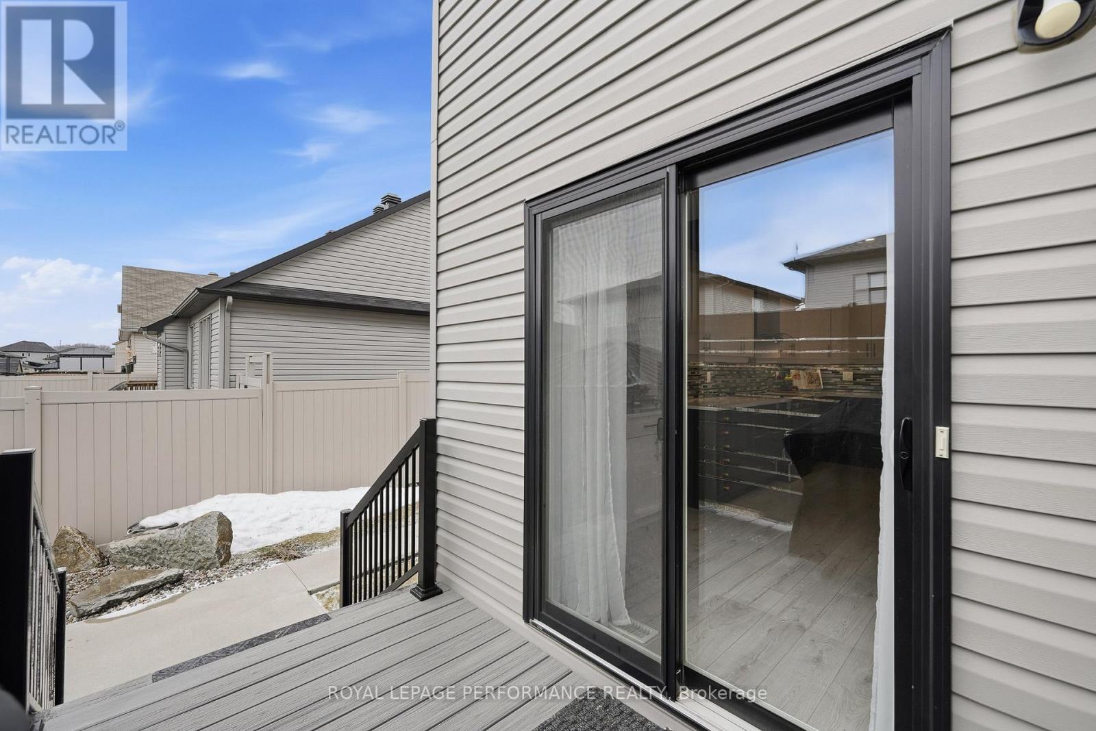 800 Platinum Street, Clarence-Rockland, Ontario  K4K 0J2 - Photo 38 - X12889926