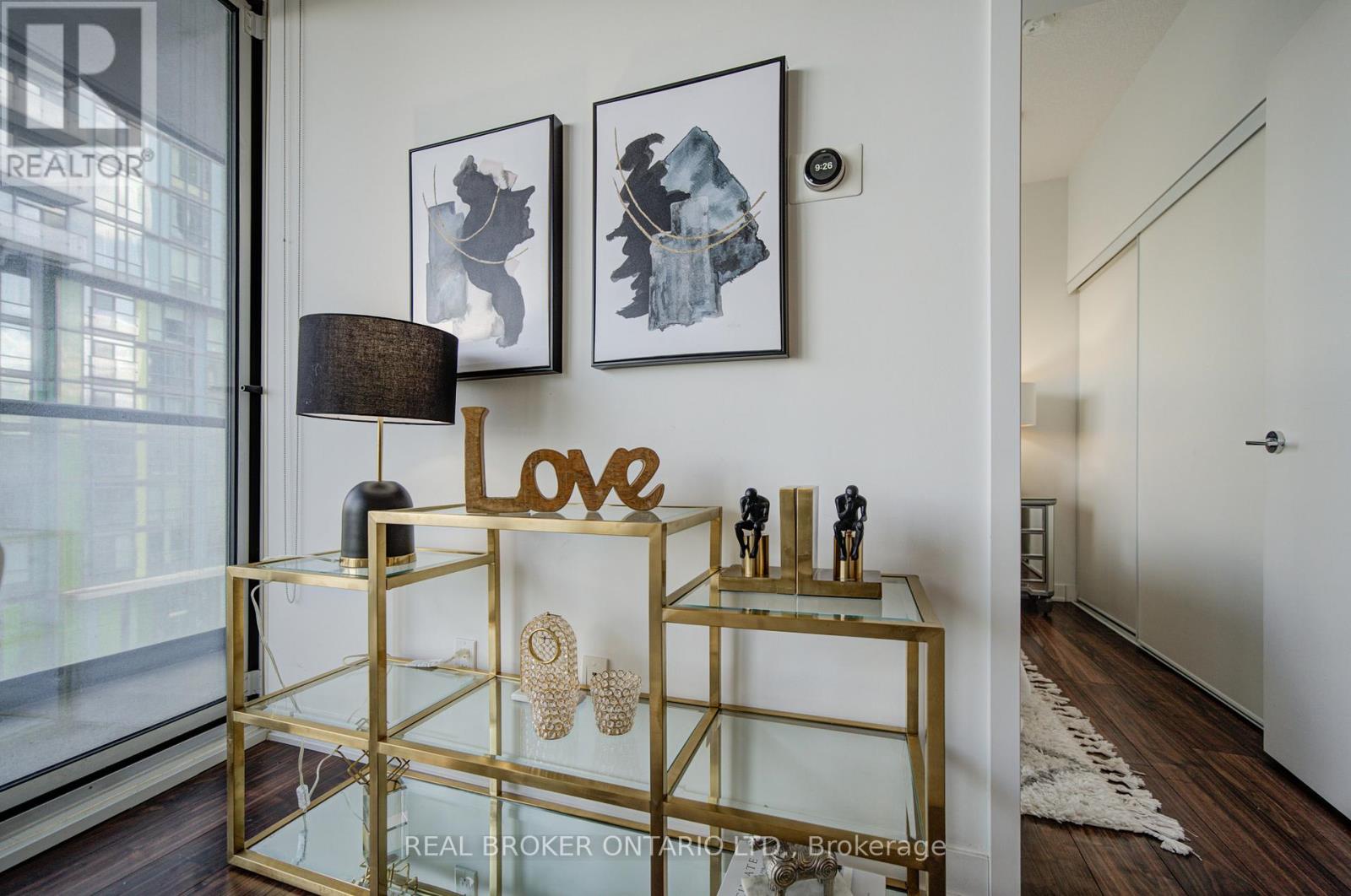 512 - 90 Queens Wharf Road, Toronto, Ontario  M5V 0E6 - Photo 23 - C12889910