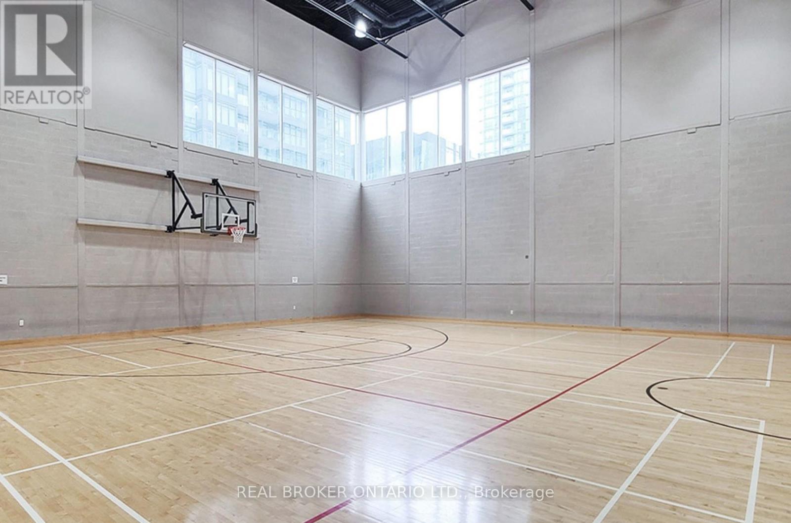 512 - 90 Queens Wharf Road, Toronto, Ontario  M5V 0E6 - Photo 37 - C12889910