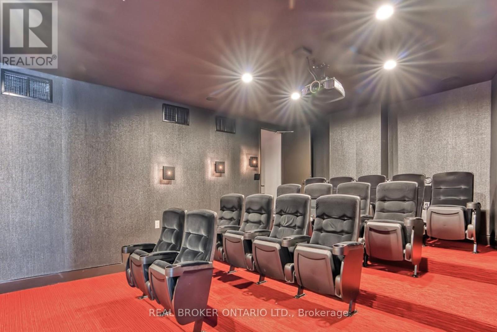 512 - 90 Queens Wharf Road, Toronto, Ontario  M5V 0E6 - Photo 42 - C12889910